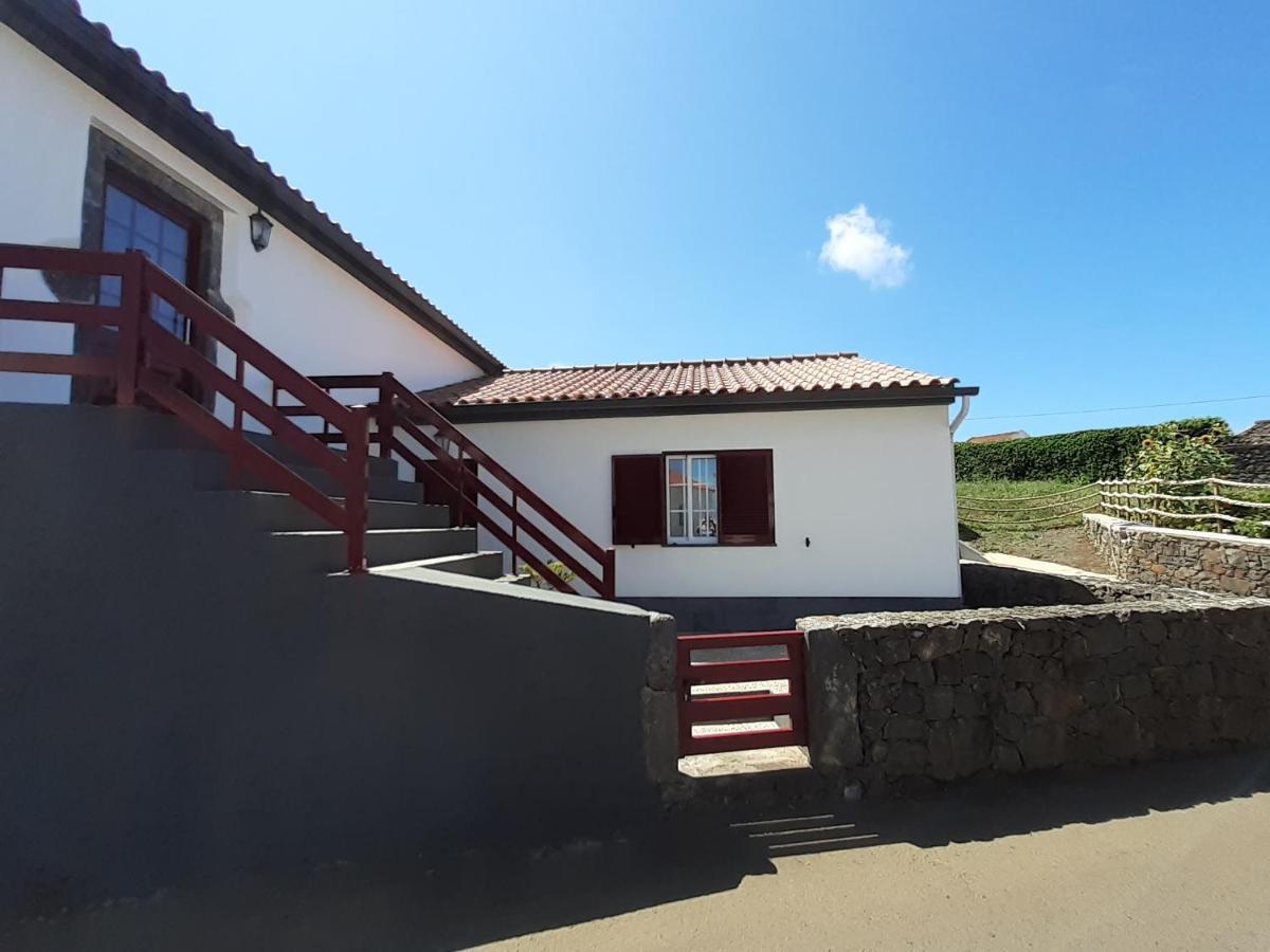 Casa Da Travessa Villa Санта Круз да Флорес Екстериор снимка