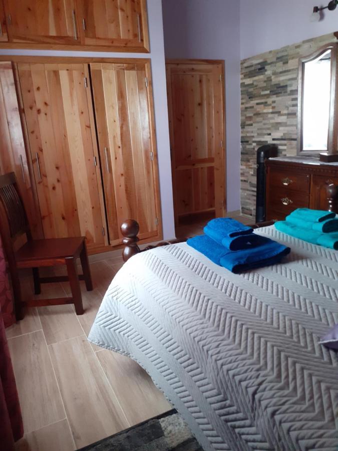 Casa Da Travessa Villa Санта Круз да Флорес Екстериор снимка
